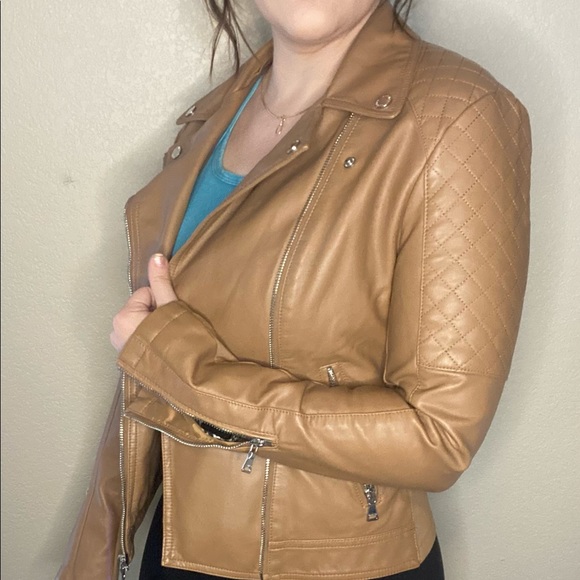 Brown leather jacket - Picture 4 of 6